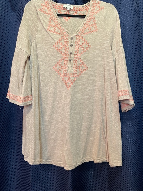 Umgee Tops - Umgee Cream Tunic with Coral Embroidery